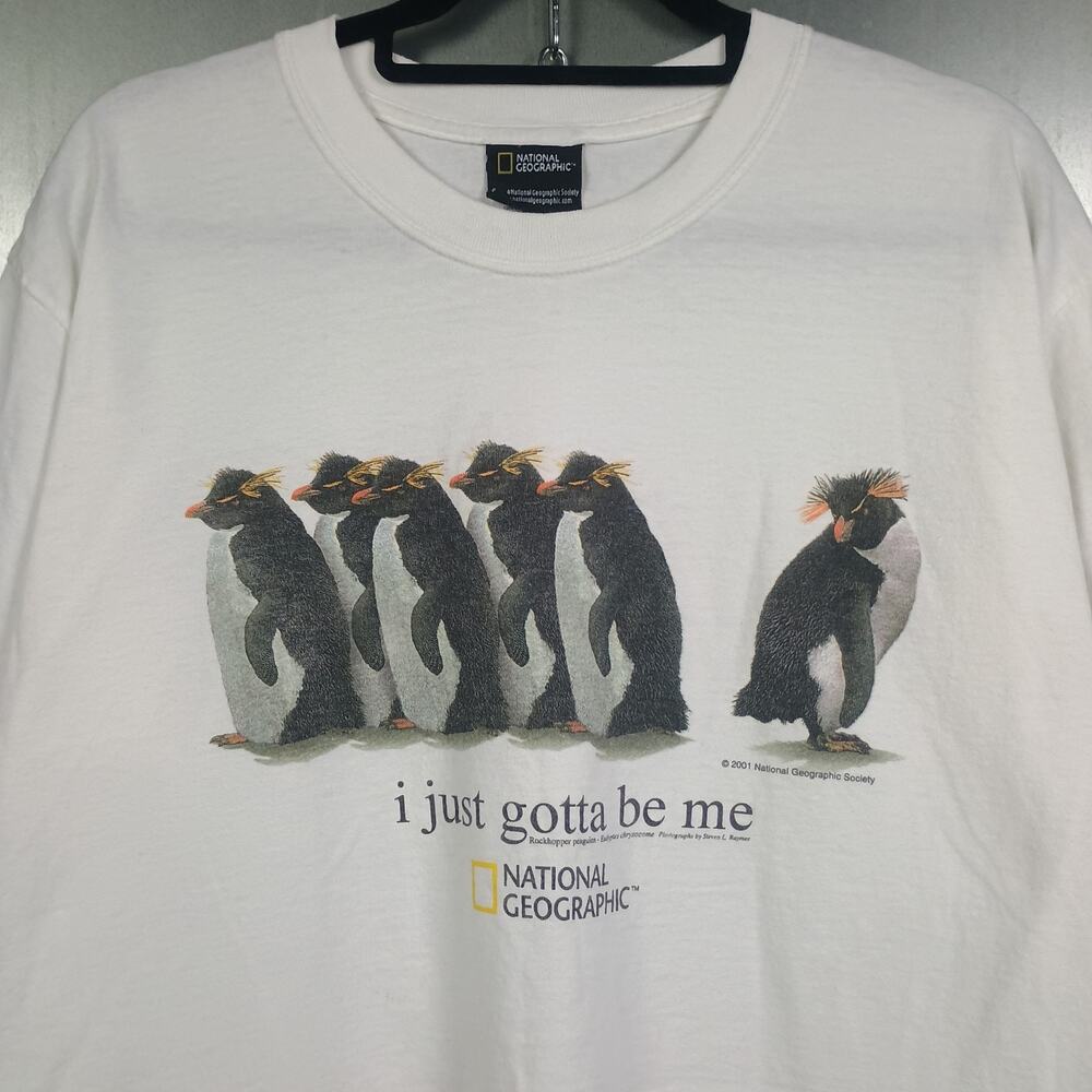 National Geographic Vintage Y2K 2000s I Just Gotta Be Me Penguin Shirt Large